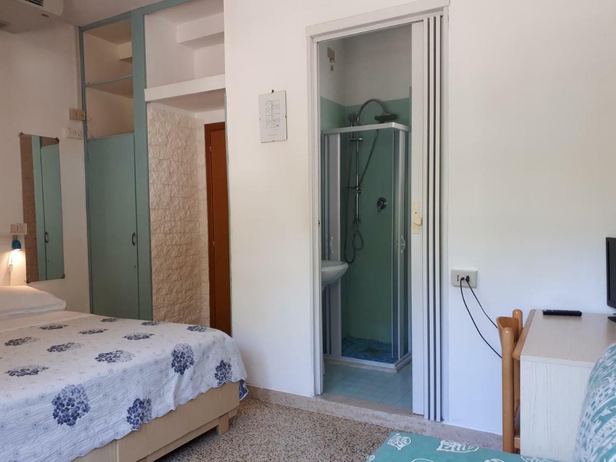 Hotel Villa Dina Τζεσόλο Λίντο Εξωτερικό φωτογραφία