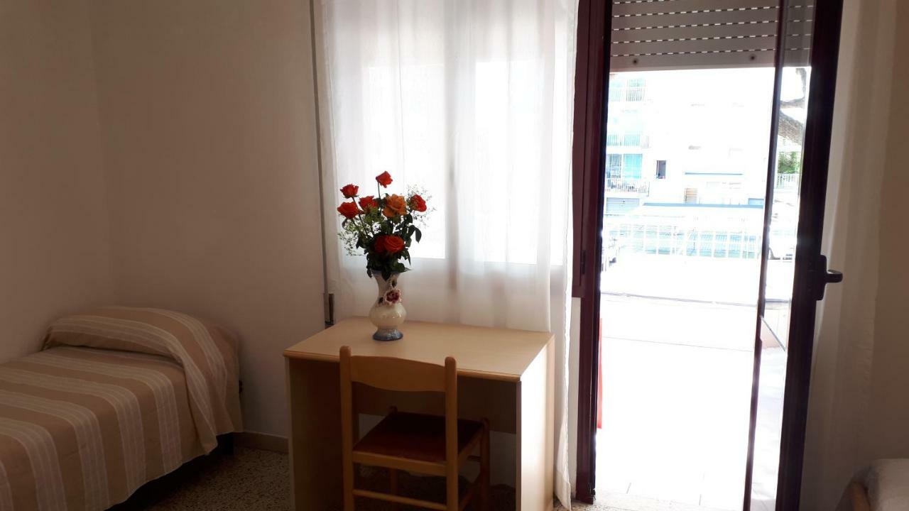 Hotel Villa Dina Τζεσόλο Λίντο Εξωτερικό φωτογραφία