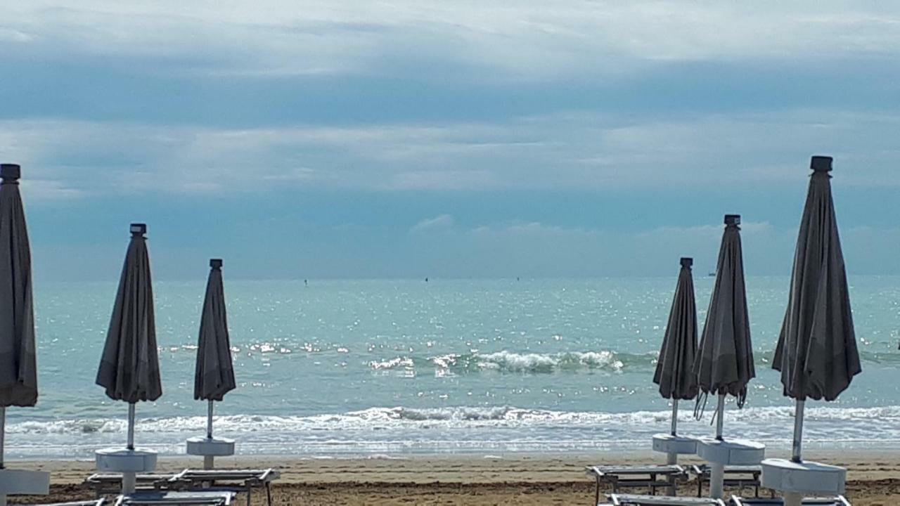 Hotel Villa Dina Τζεσόλο Λίντο Εξωτερικό φωτογραφία