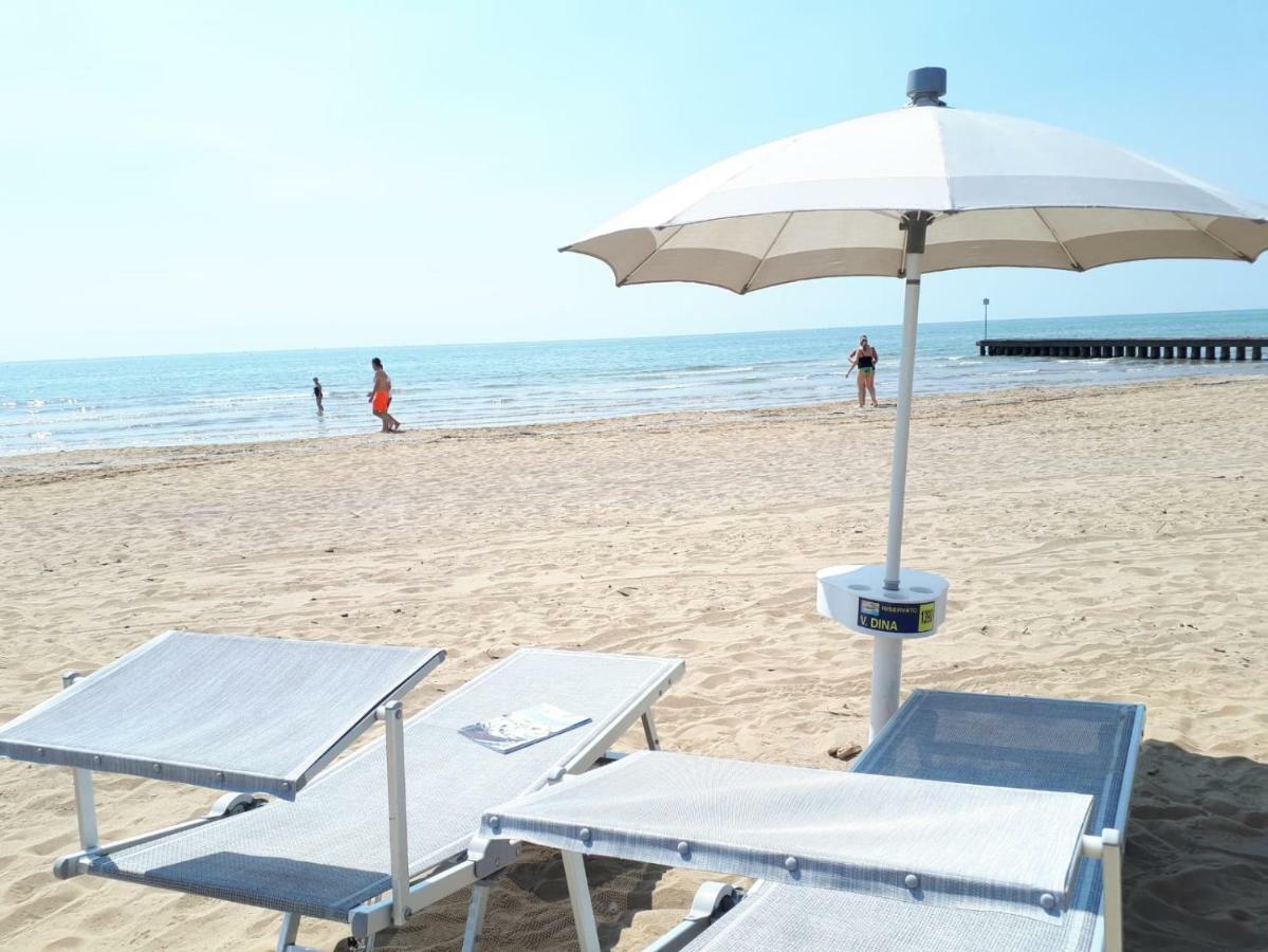 Hotel Villa Dina Τζεσόλο Λίντο Εξωτερικό φωτογραφία